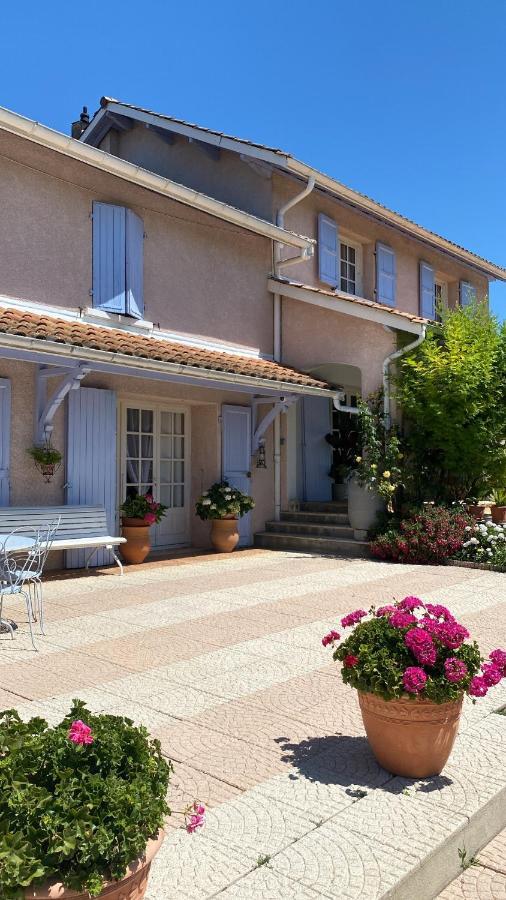 לינה וארוחת בוקר Saint-Didier-de-la-Tour Domaine De La Provencale מראה חיצוני תמונה